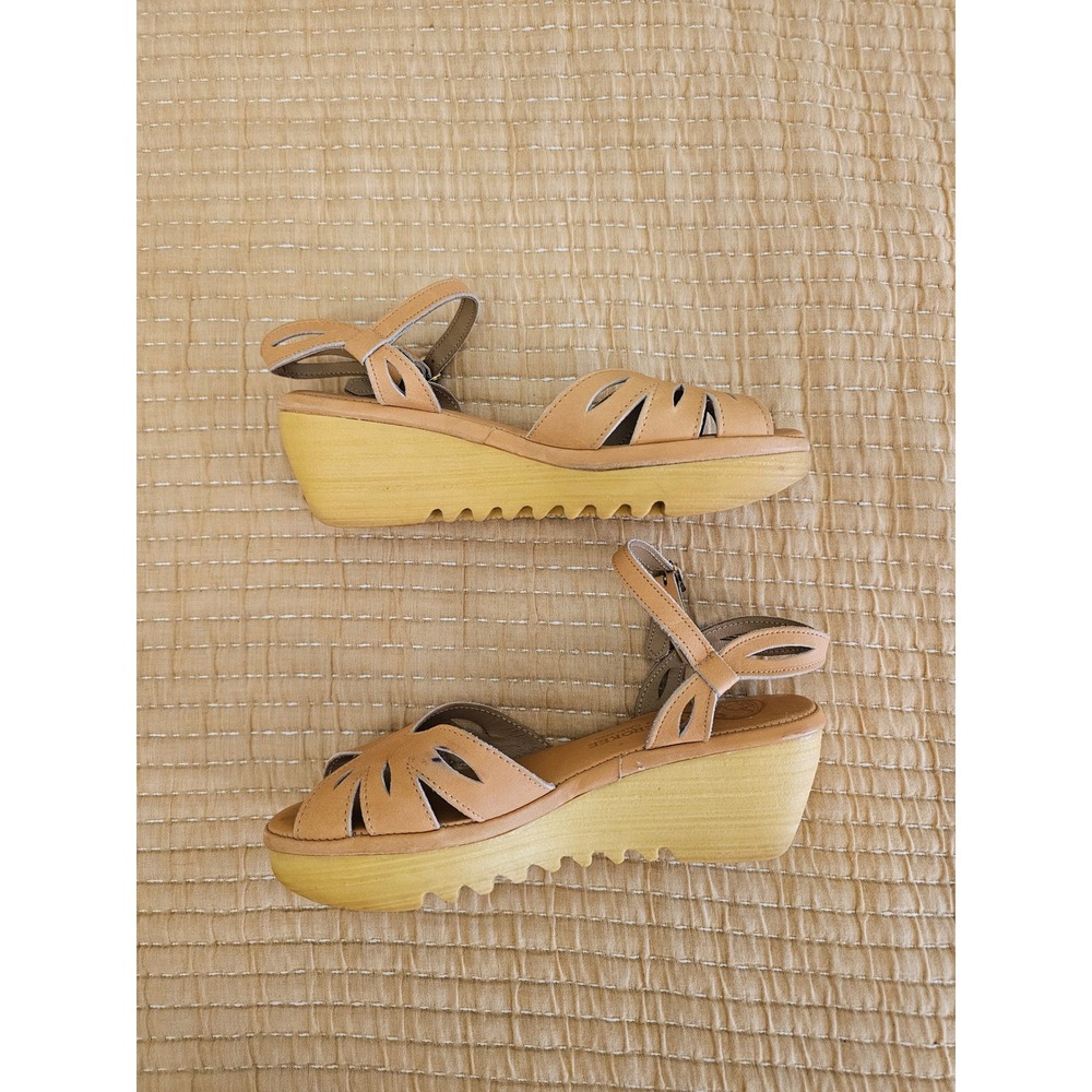 Cherokee of California Vintage 70s Tan Leather Platform Wedge Sandals Womens 7 - Picture 4 of 8